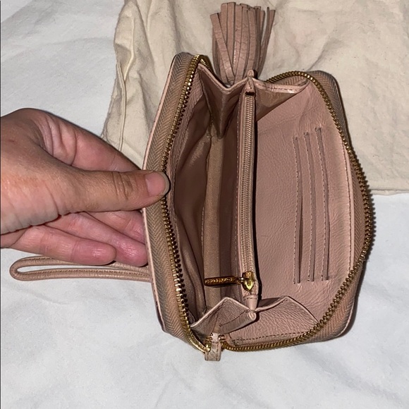 Tory Burch Leather wallet/wristlet - Picture 3 of 8